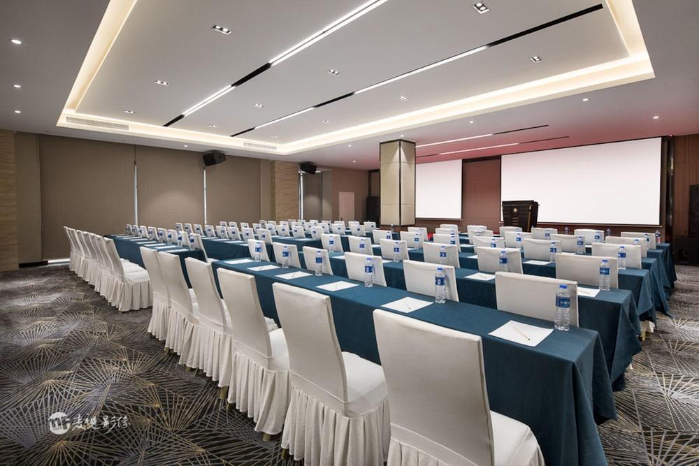 Ramada By Wyndham Pudong