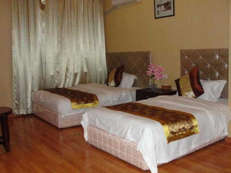 Ramada By Wyndham Pudong Hotel