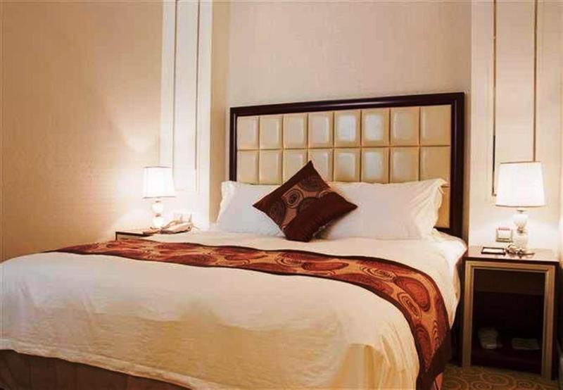 Ramada By Wyndham Pudong Hotel Shanghai